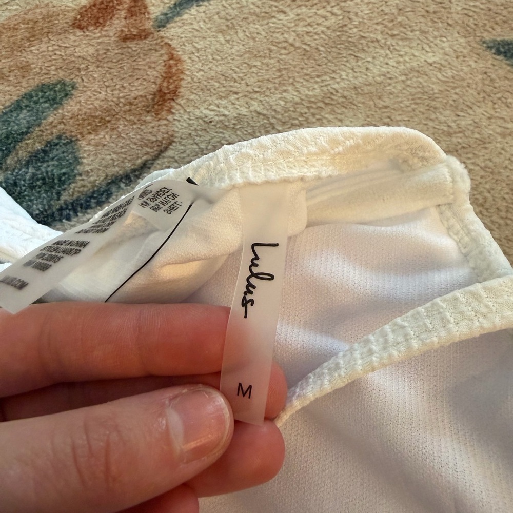 Lulus Summer Sensation White Crinkle Underwire Tie-Front
Bikini Top - Picture 5 of 5